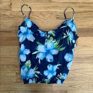 XS Hollister Vacation Tank
